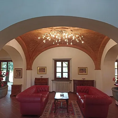 I Lecci Nel Chianti Pieve a Presciano